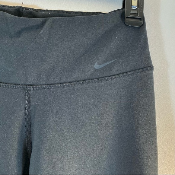 Nike Dri-FIT “Legend One” Cropped Training Pants – Black (XS) Leggings - Picture 5 of 10